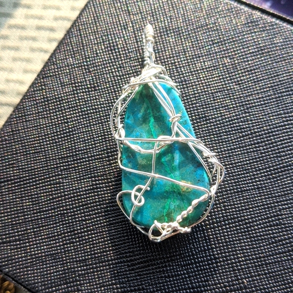Chrysocolla Malachite pendant wire wrap by Fairygodmother MLEJea - Picture 3 of 4